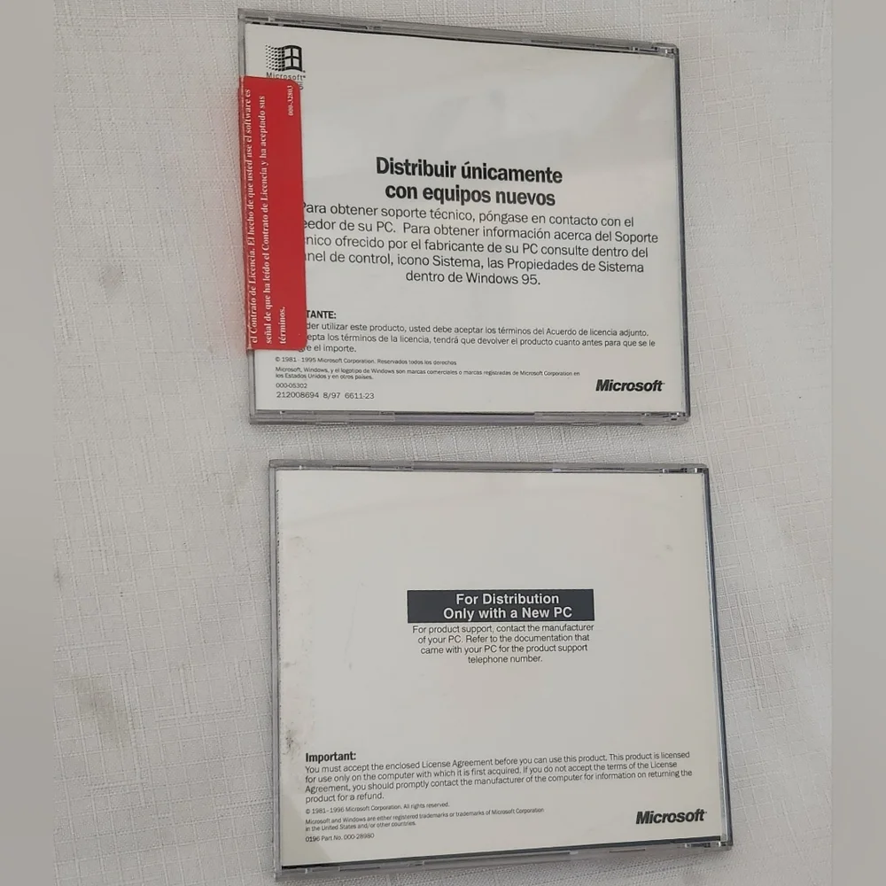 Microsoft Windows 95 with Games and Microsoft Windows 95 & Plus with USB Support